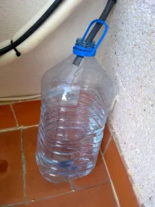 que-se-puede-hacer-con-el-agua-del-minisplit